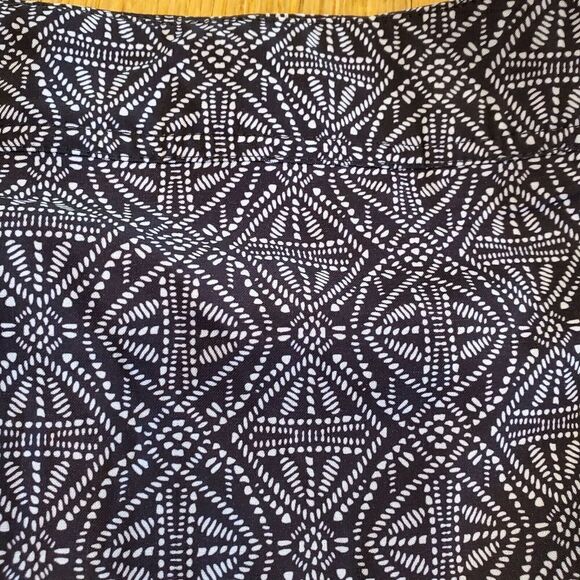 RipSkirt Hawaii Wrap Skirt Womens Small Black Pearl Batik Beach Coverup Travel - Picture 2 of 7